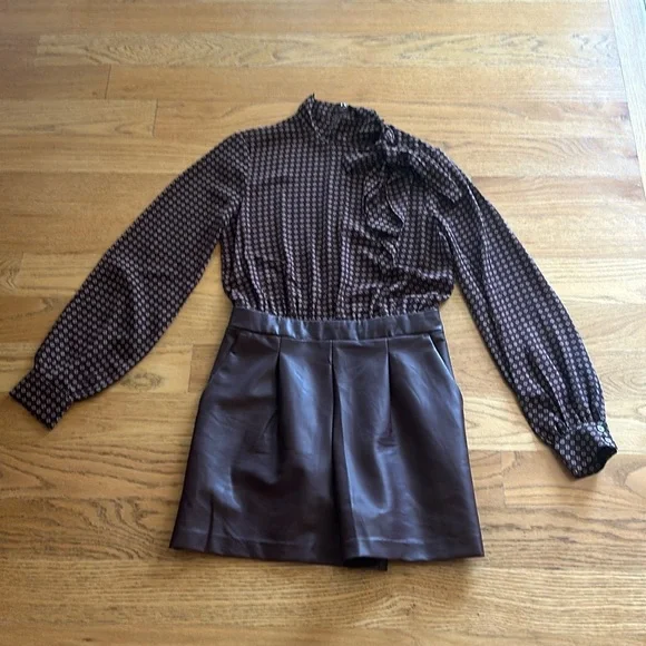 Express Printed Faux Leather Tie Neck Long Sleeve Romper XS